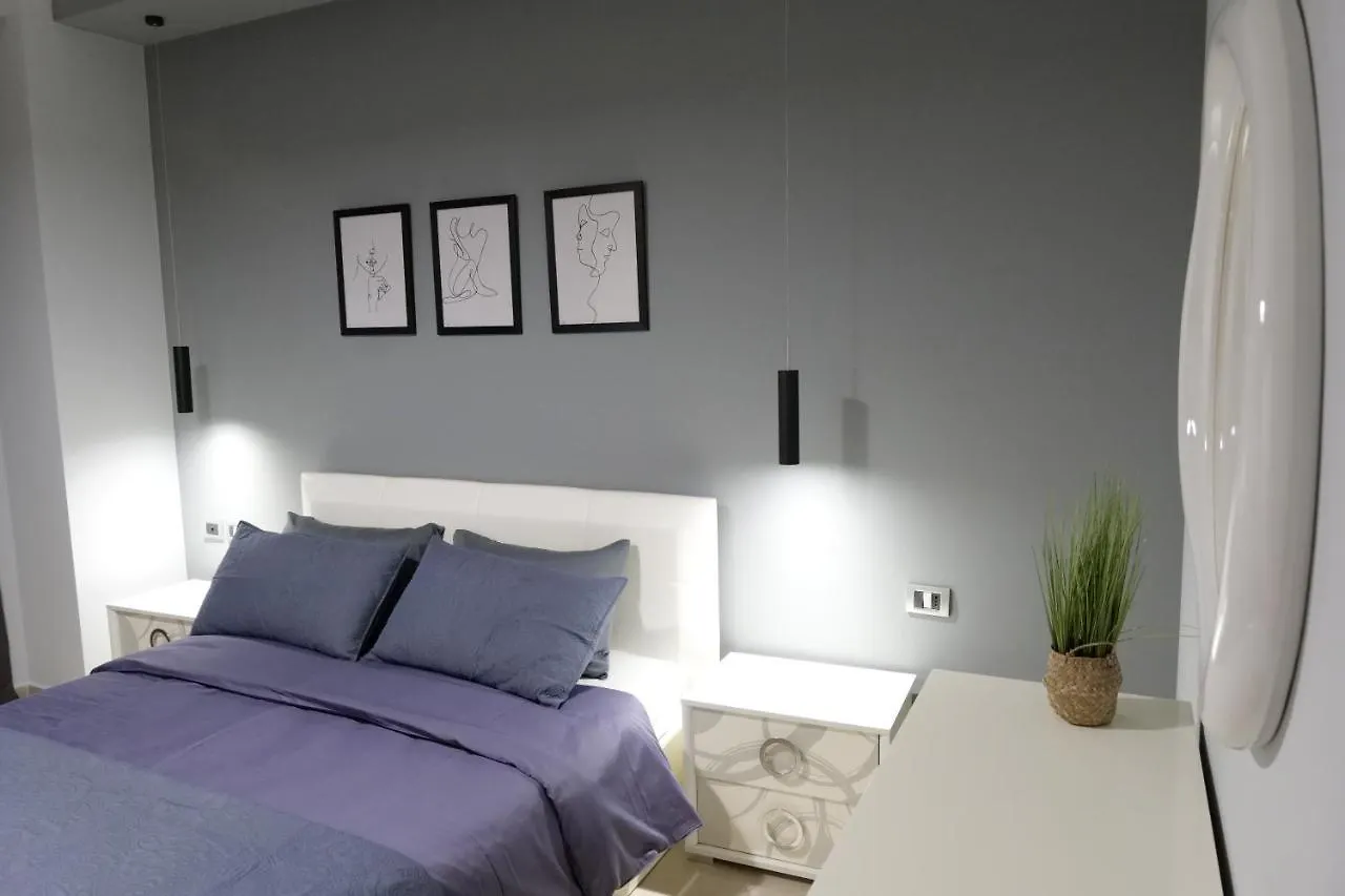 Luxury Condo In Tirana 0*,